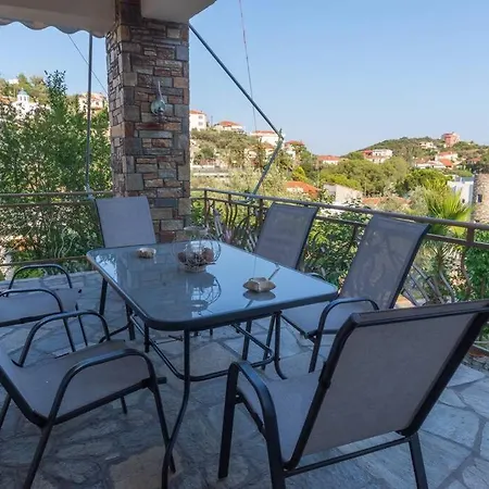 Apartament Savvas House *