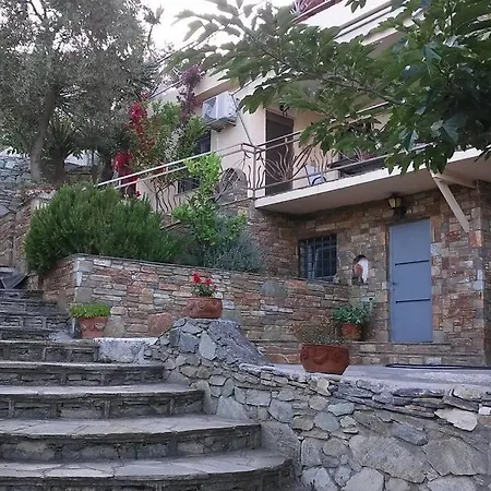 Savvas House Apartament Volos